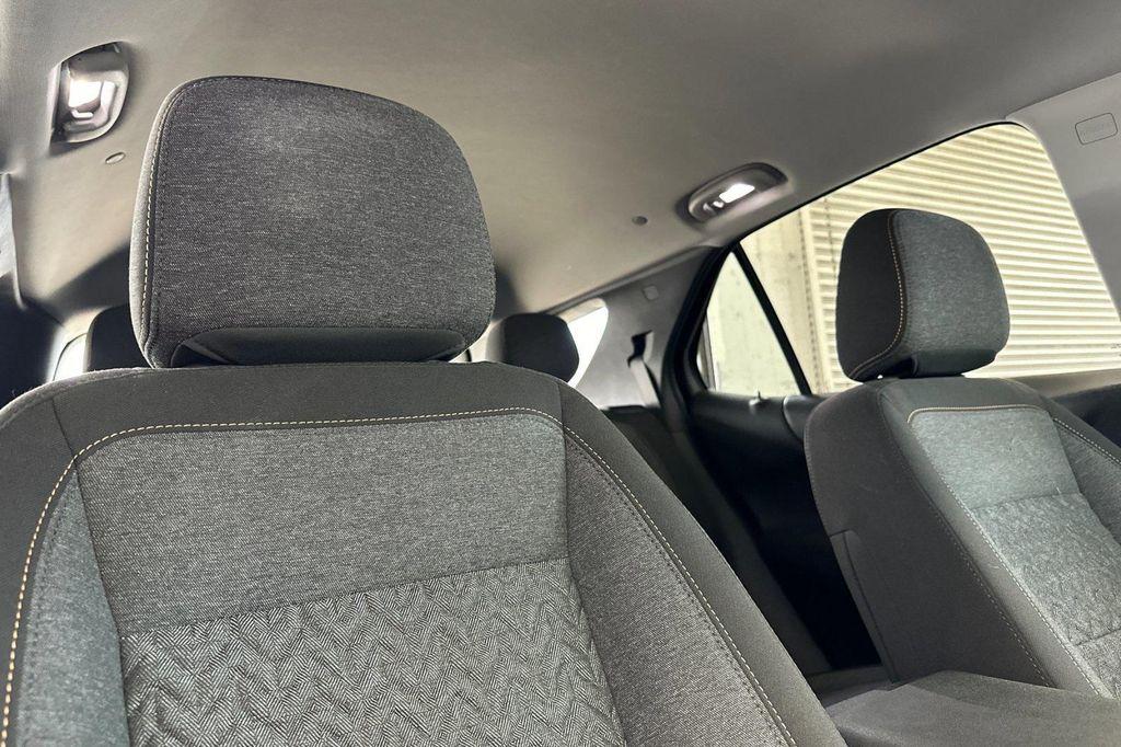 used 2023 Chevrolet Equinox car, priced at $23,900