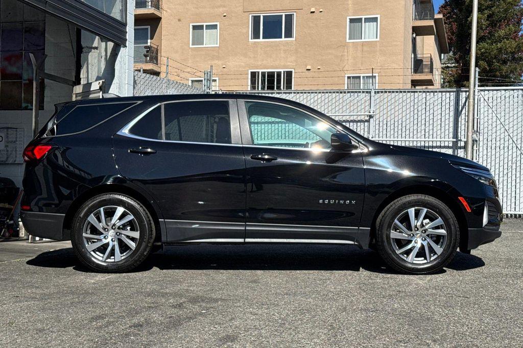 used 2023 Chevrolet Equinox car, priced at $23,900