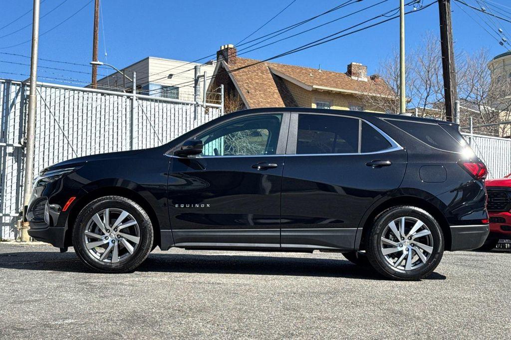 used 2023 Chevrolet Equinox car, priced at $23,900