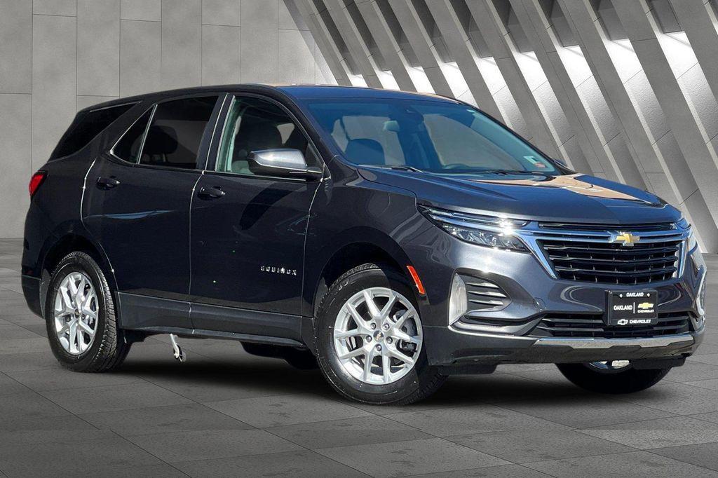 used 2023 Chevrolet Equinox car, priced at $22,900