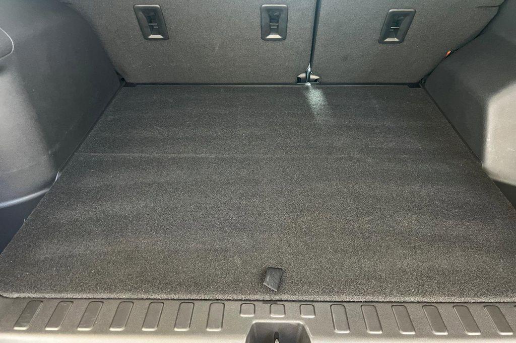 used 2023 Chevrolet Equinox car, priced at $22,995