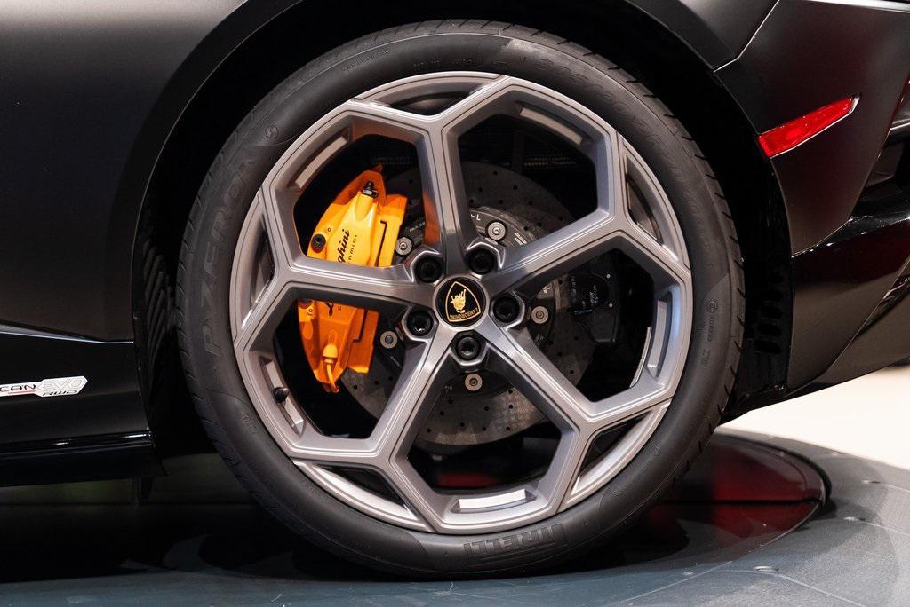 used 2022 Lamborghini Huracan EVO car, priced at $298,900