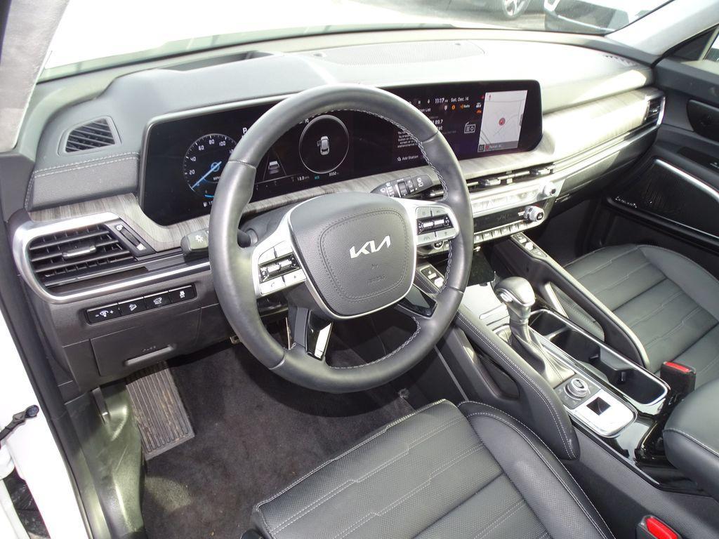 used 2024 Kia Telluride car, priced at $45,956