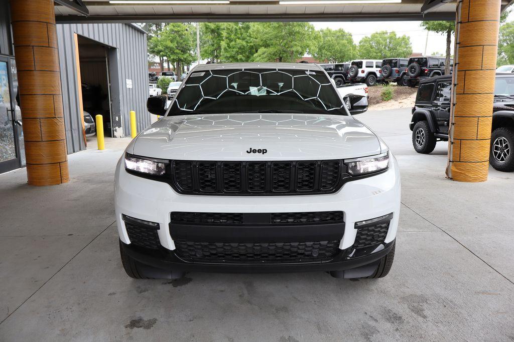 new 2024 Jeep Grand Cherokee L car, priced at $47,857