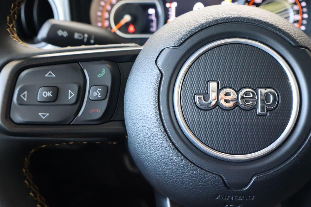 new 2024 Jeep Gladiator car, priced at $51,880