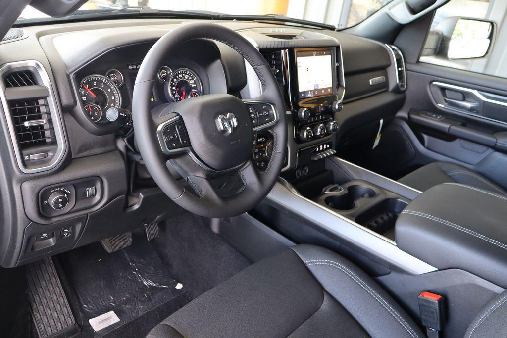 new 2025 Ram 1500 car, priced at $44,678