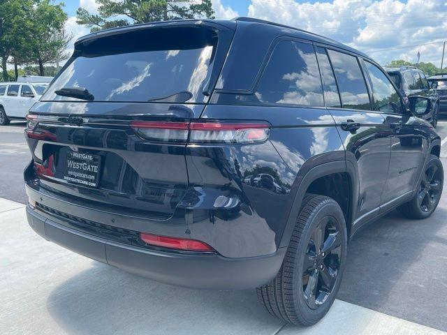 new 2024 Jeep Grand Cherokee car, priced at $43,716