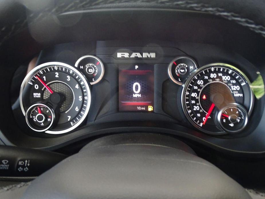 new 2025 Ram 1500 car, priced at $46,933