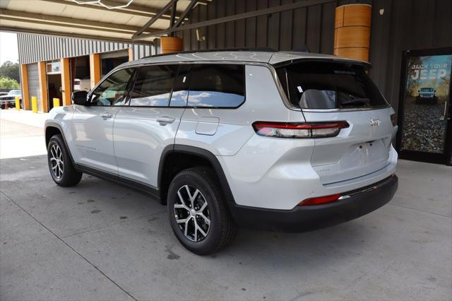 new 2024 Jeep Grand Cherokee L car, priced at $45,335