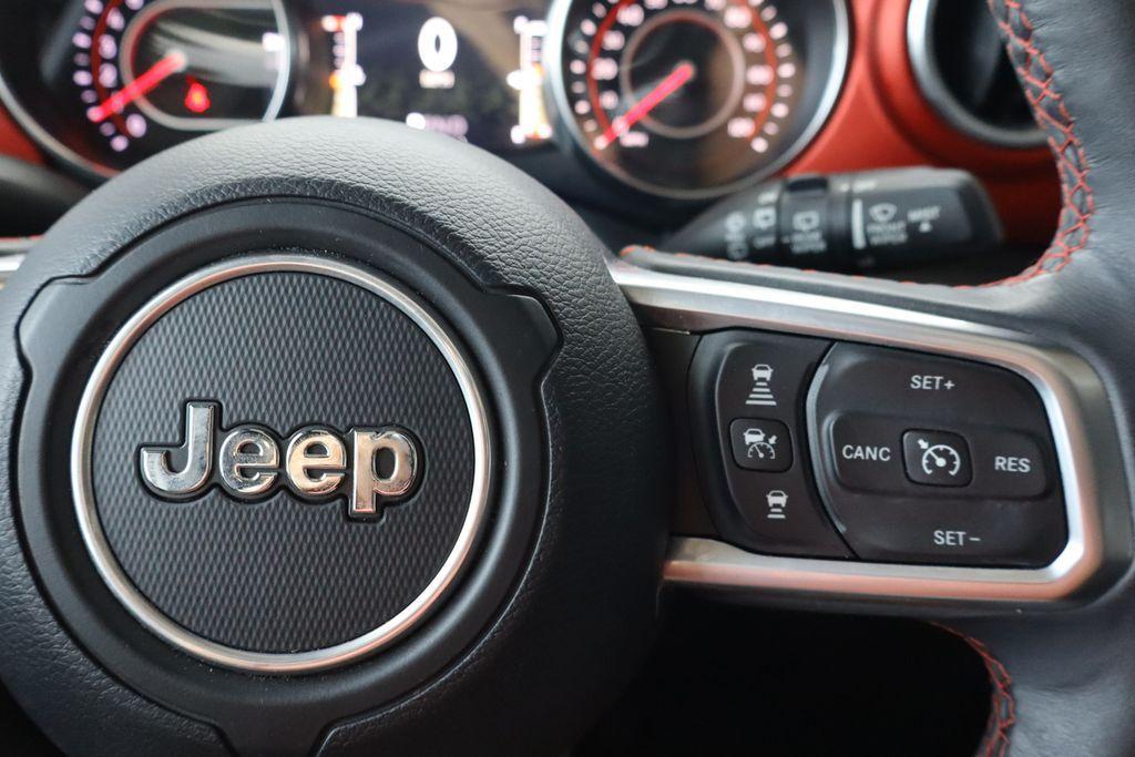 used 2019 Jeep Wrangler Unlimited car, priced at $33,388