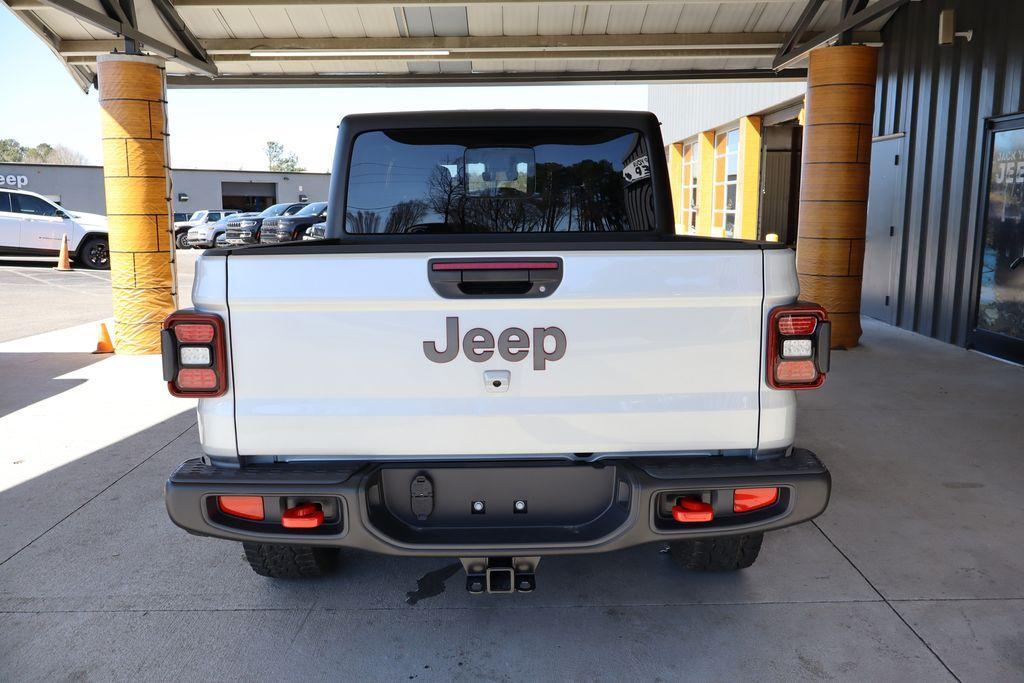 new 2024 Jeep Gladiator car, priced at $48,887