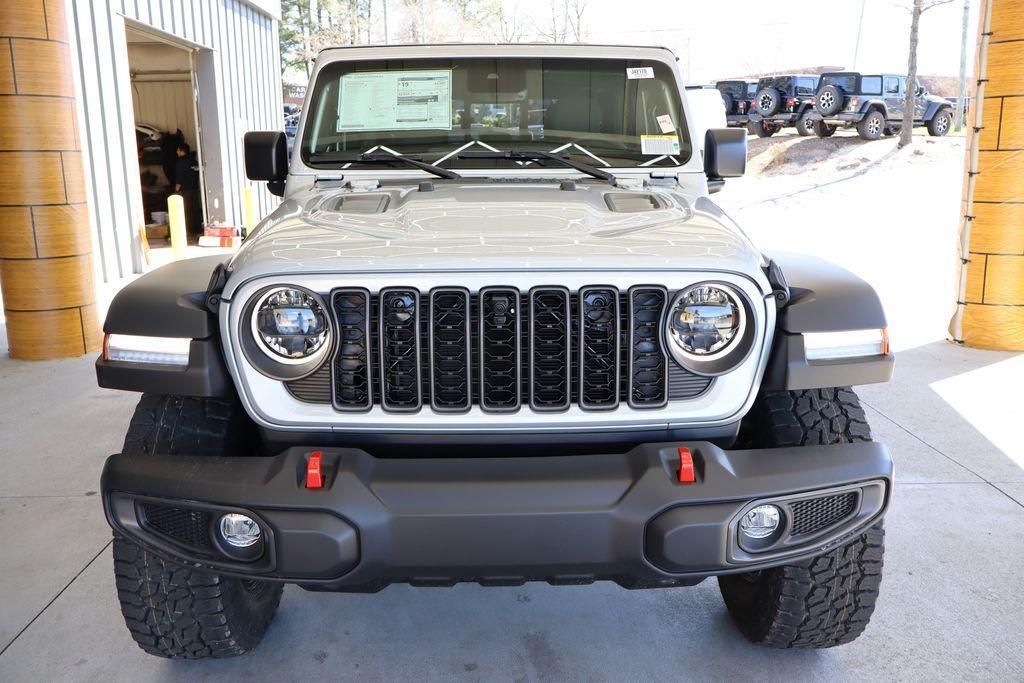 new 2024 Jeep Gladiator car, priced at $48,887