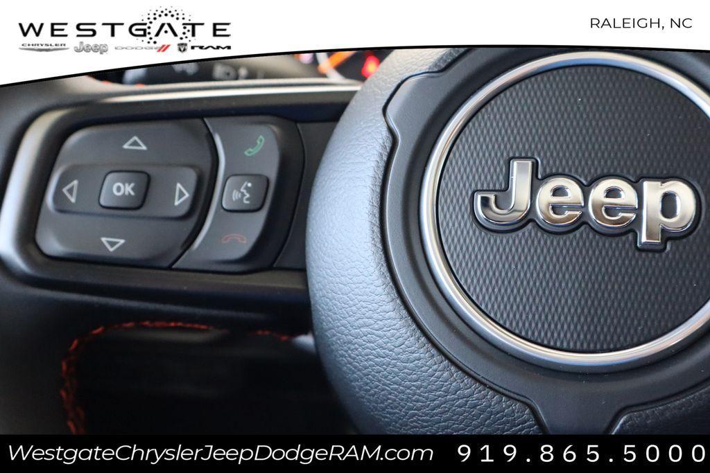 new 2024 Jeep Gladiator car, priced at $48,887