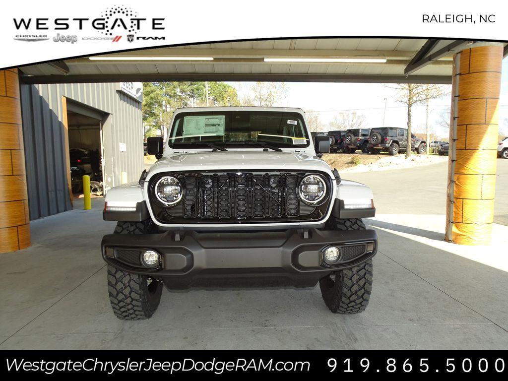 new 2024 Jeep Gladiator car, priced at $39,759