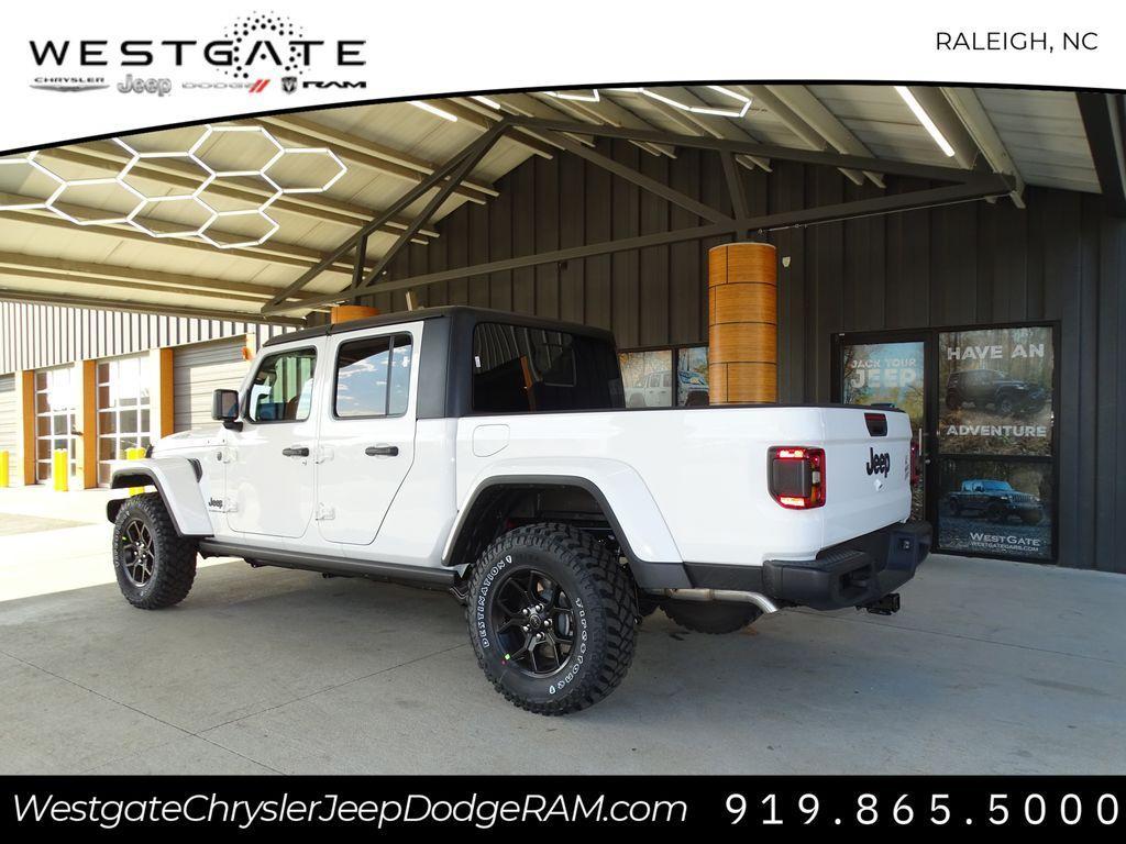 new 2024 Jeep Gladiator car, priced at $39,759