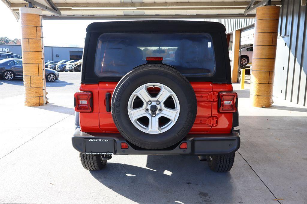 used 2021 Jeep Wrangler Unlimited car, priced at $27,711