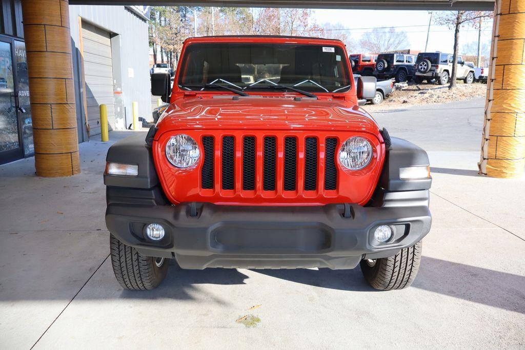 used 2021 Jeep Wrangler Unlimited car, priced at $27,711