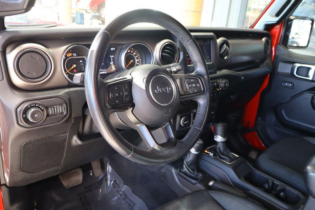 used 2021 Jeep Wrangler Unlimited car, priced at $27,711