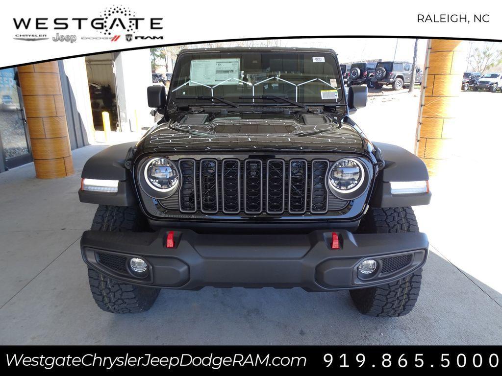 new 2024 Jeep Gladiator car, priced at $42,679