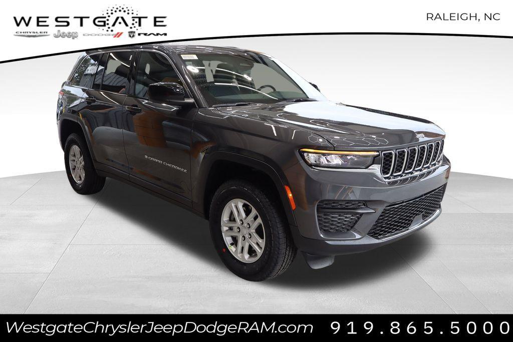 new 2025 Jeep Grand Cherokee car, priced at $34,827