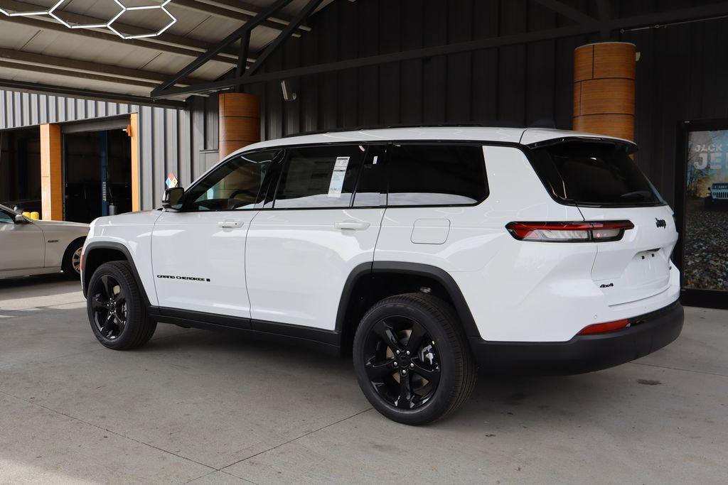 new 2024 Jeep Grand Cherokee L car, priced at $46,961