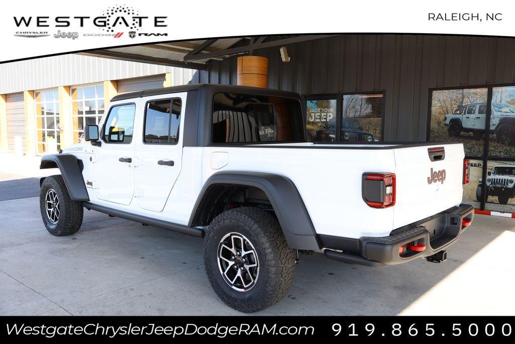 new 2024 Jeep Gladiator car, priced at $42,262