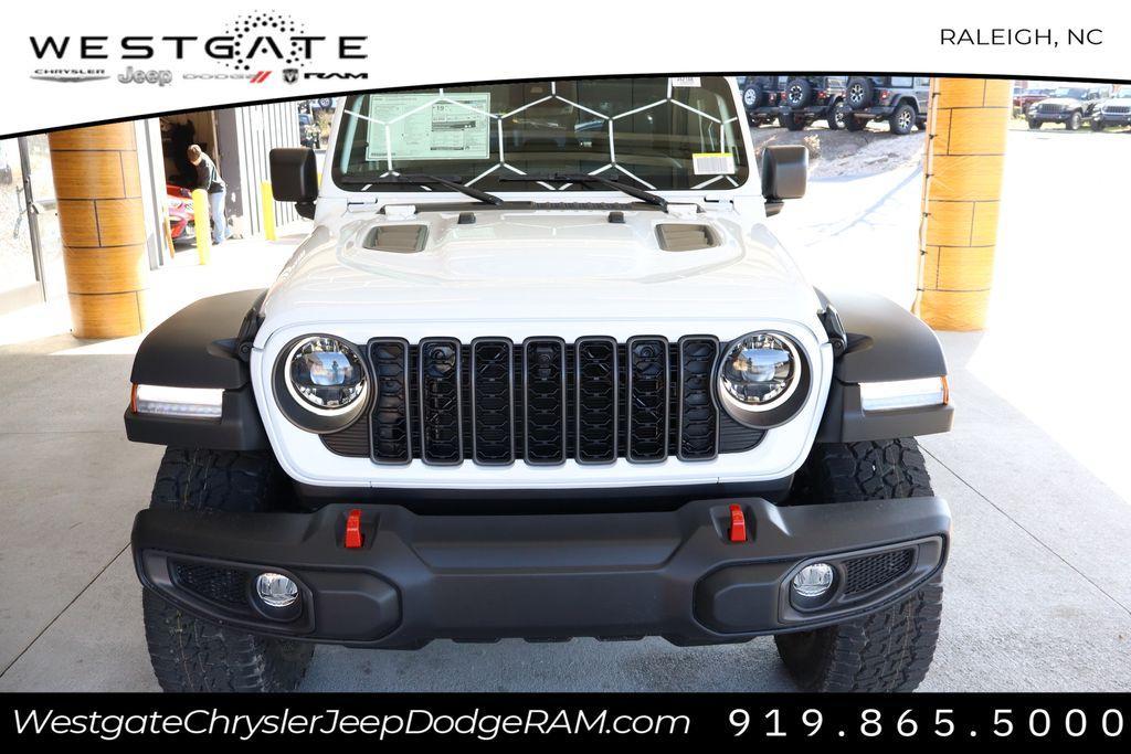 new 2024 Jeep Gladiator car, priced at $42,262