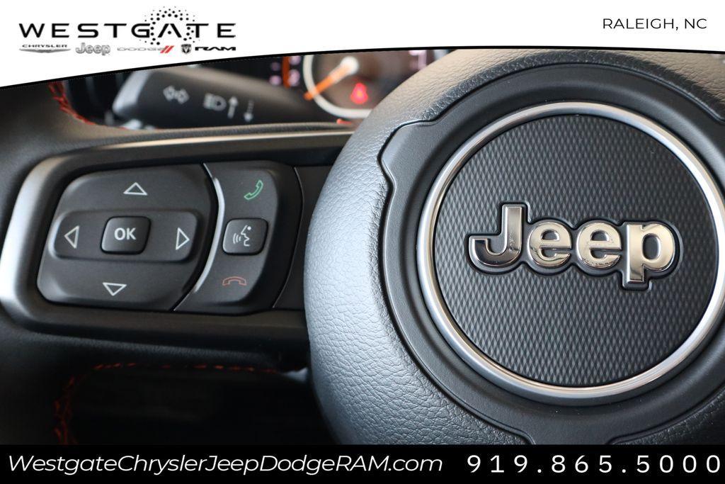 new 2024 Jeep Gladiator car, priced at $42,262