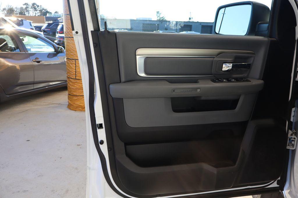 used 2020 Ram 1500 Classic car, priced at $29,248