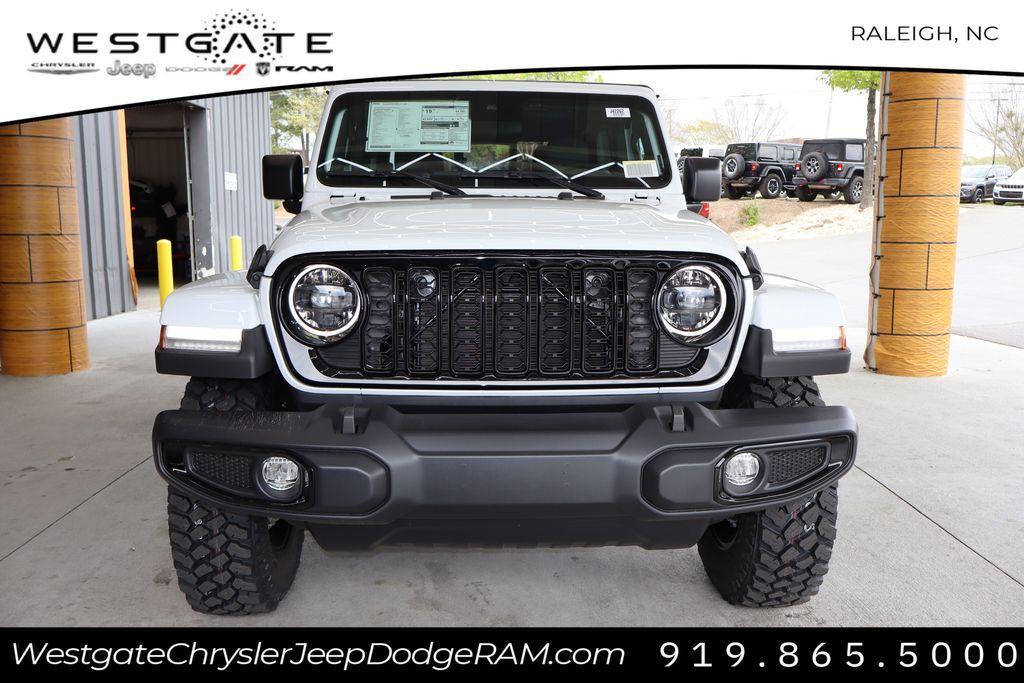 new 2024 Jeep Gladiator car, priced at $39,759