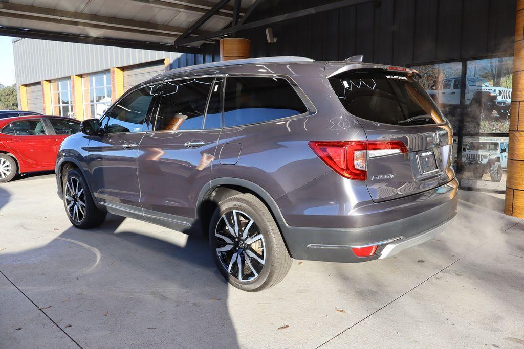 used 2022 Honda Pilot car, priced at $34,350