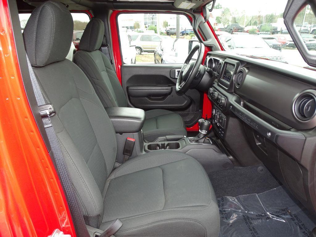 used 2022 Jeep Wrangler Unlimited car, priced at $37,580