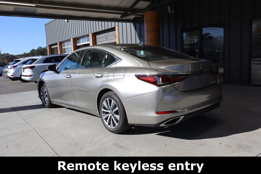 used 2019 Lexus ES 350 car, priced at $30,023