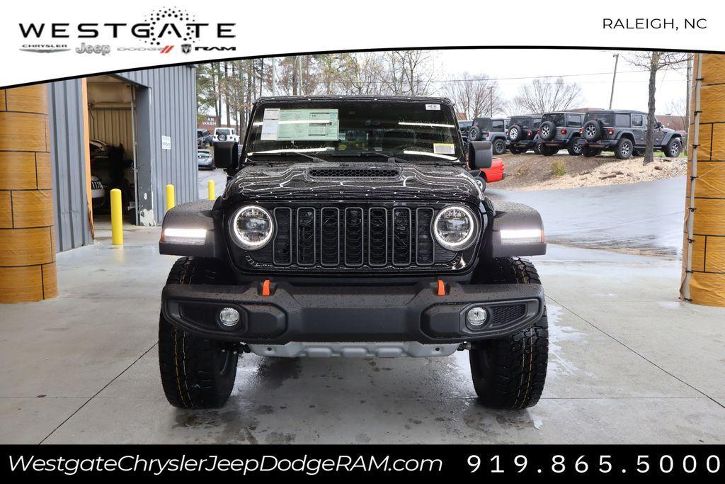 new 2024 Jeep Gladiator car, priced at $43,586