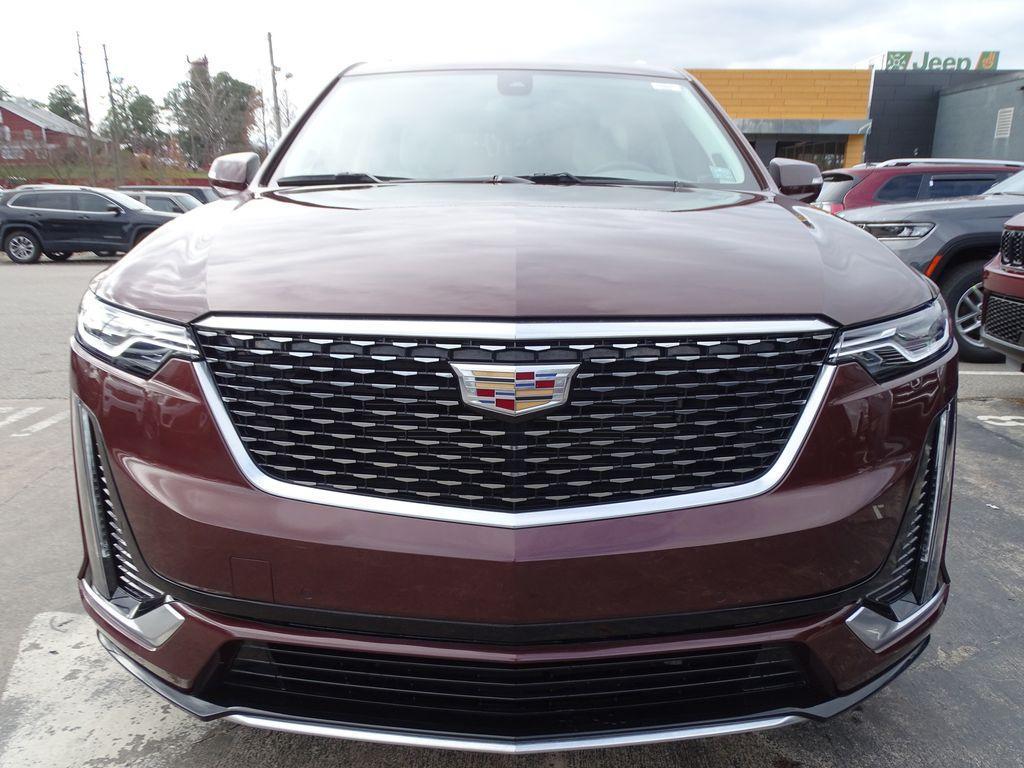 used 2022 Cadillac XT6 car, priced at $37,350