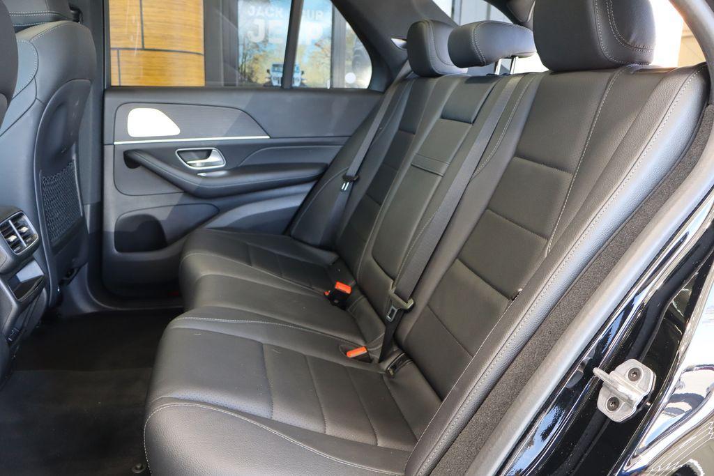 used 2022 Mercedes-Benz GLE 450 car, priced at $55,750