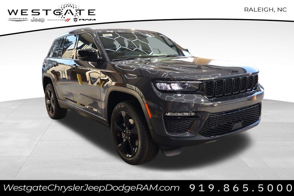 new 2025 Jeep Grand Cherokee car, priced at $47,256