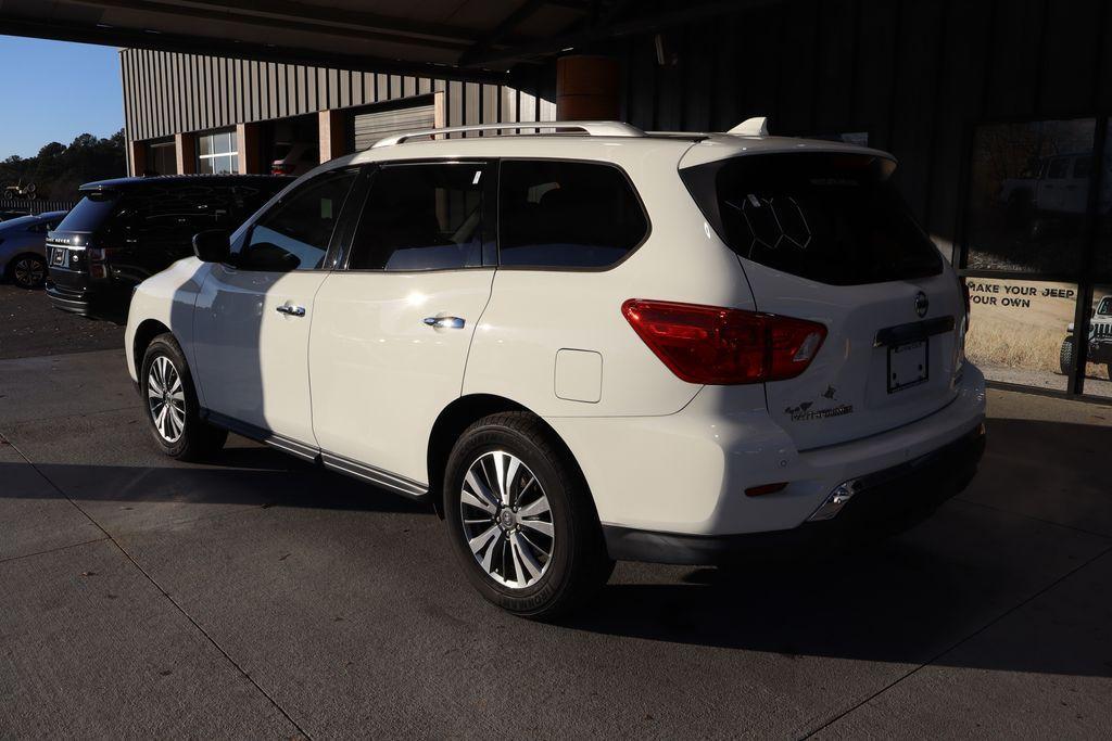 used 2019 Nissan Pathfinder car, priced at $13,660