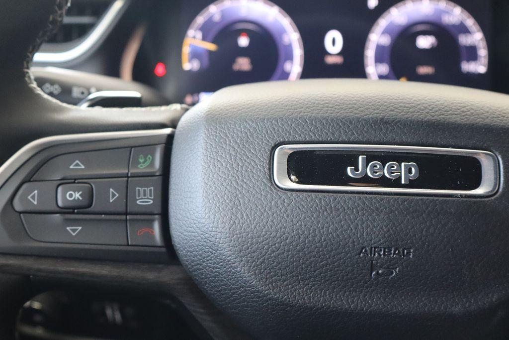 new 2024 Jeep Grand Cherokee L car, priced at $43,266