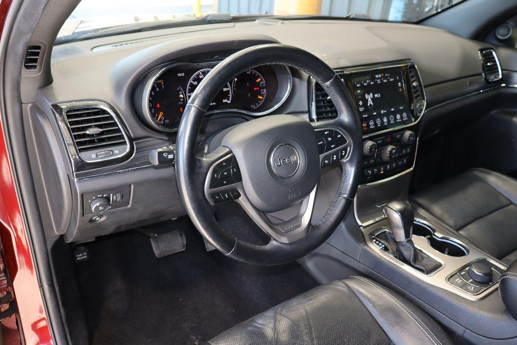 used 2021 Jeep Grand Cherokee car, priced at $27,389