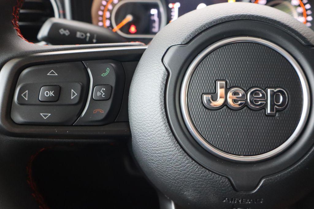 new 2024 Jeep Gladiator car, priced at $66,885