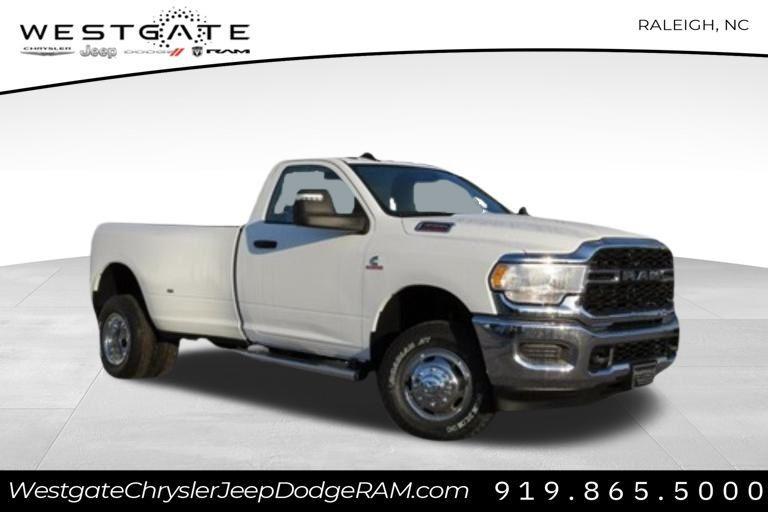 new 2023 Ram 3500 car