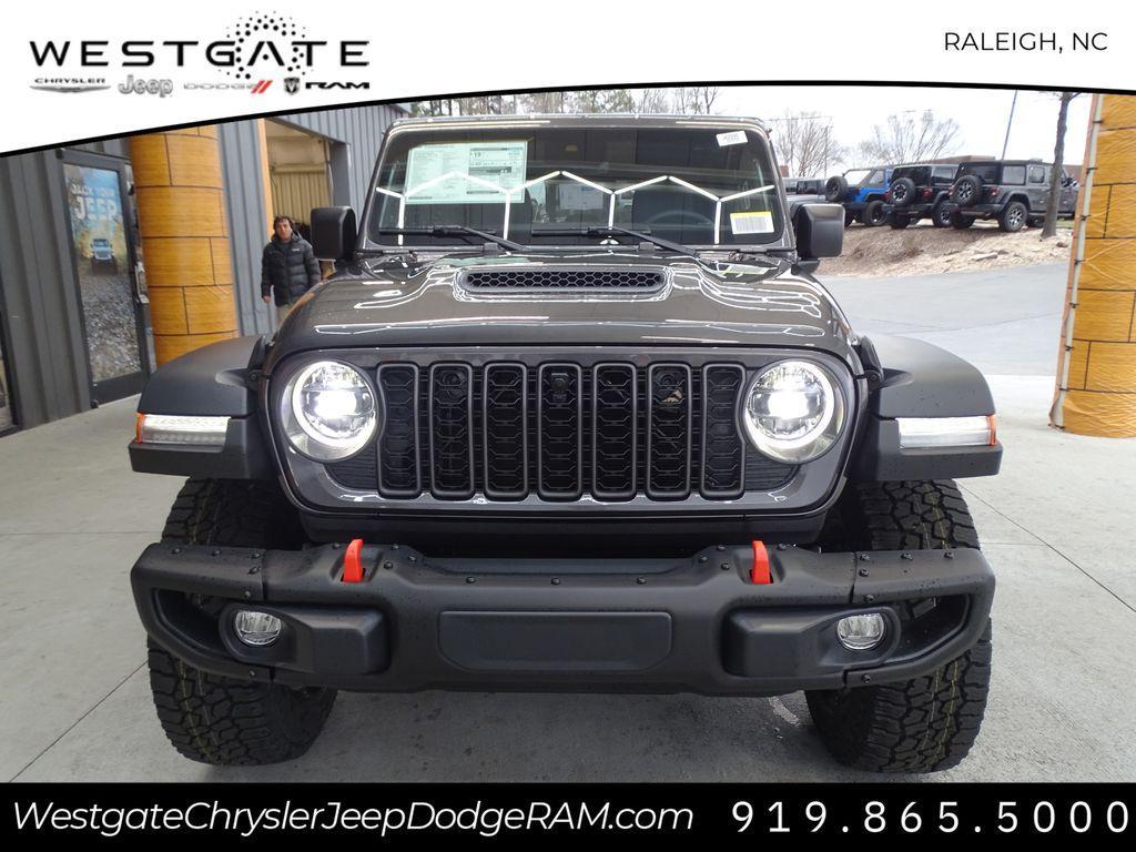 new 2024 Jeep Gladiator car, priced at $53,785