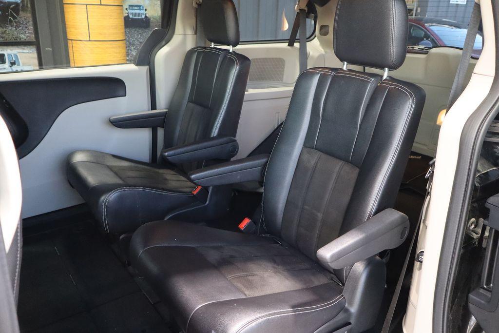 used 2019 Dodge Grand Caravan car, priced at $17,446