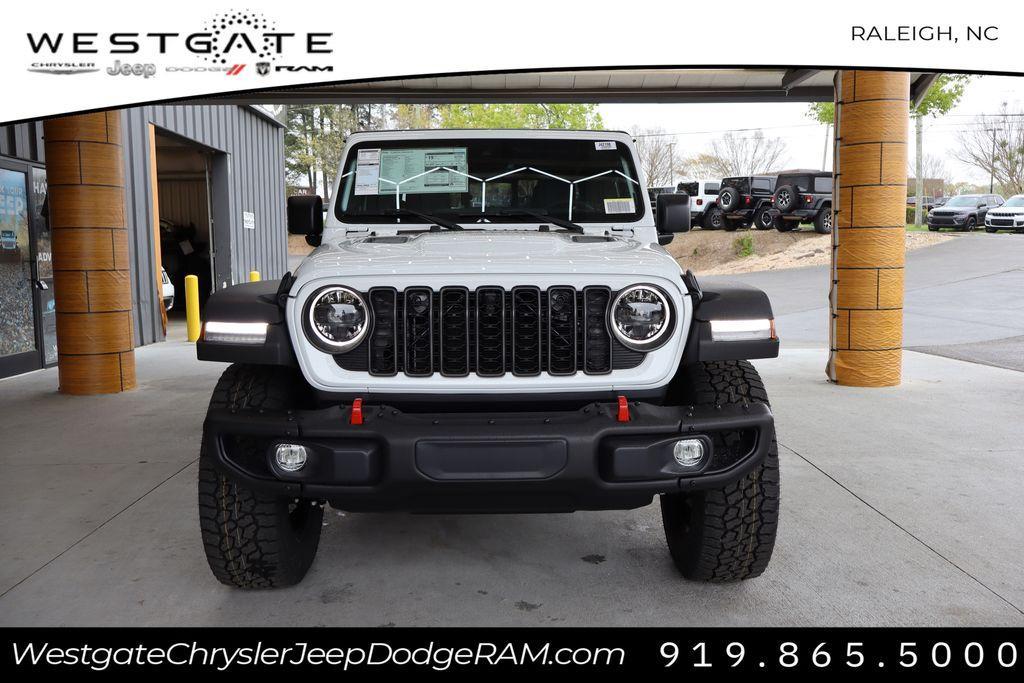 new 2024 Jeep Gladiator car, priced at $44,633