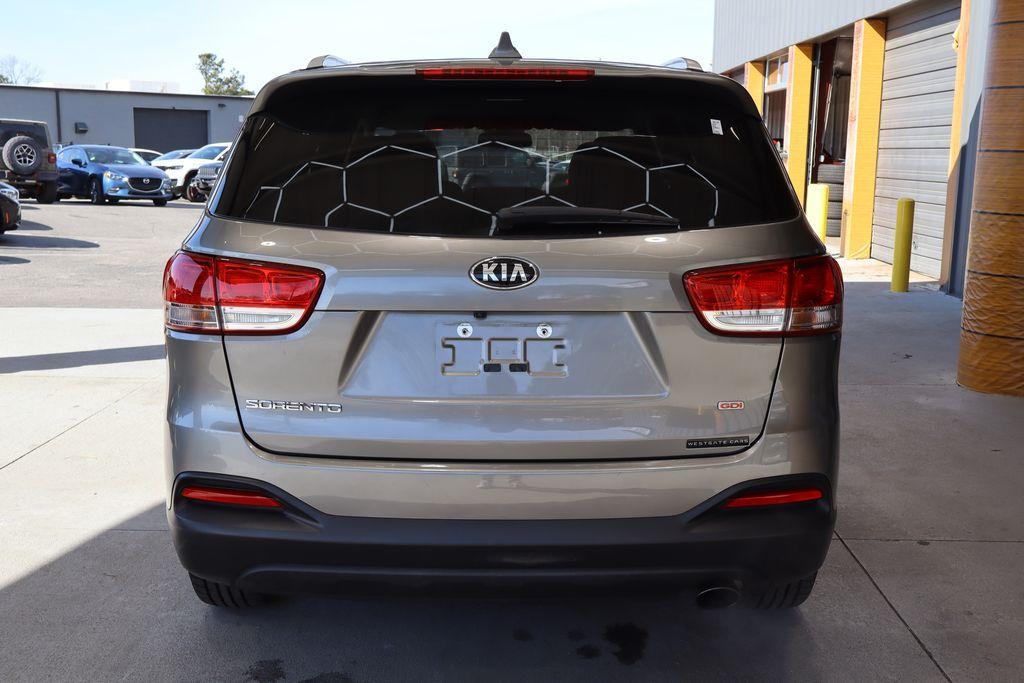 used 2018 Kia Sorento car, priced at $15,201