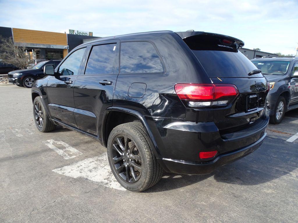 used 2020 Jeep Grand Cherokee car, priced at $27,247