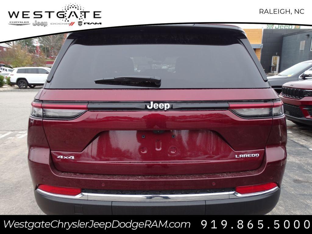 new 2025 Jeep Grand Cherokee car, priced at $39,079