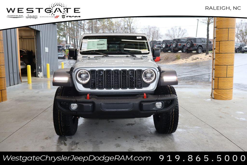 new 2024 Jeep Gladiator car, priced at $45,050