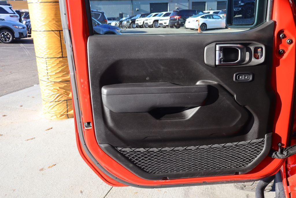 used 2022 Jeep Wrangler Unlimited car, priced at $31,950